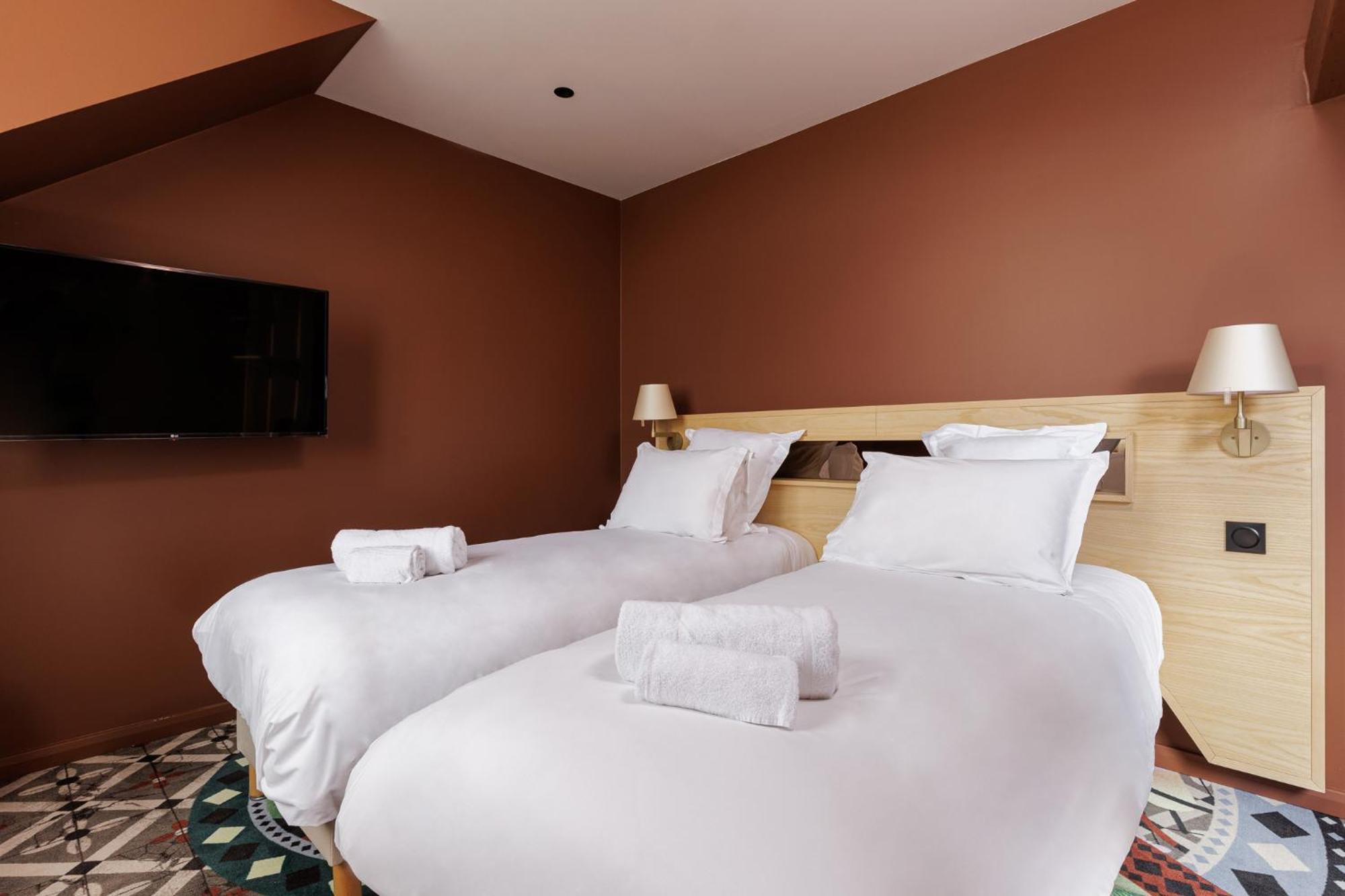 Hotel Cloitre - Entree Autonome, Reception En Ligne - Encore Mieux 奥尔良 外观 照片